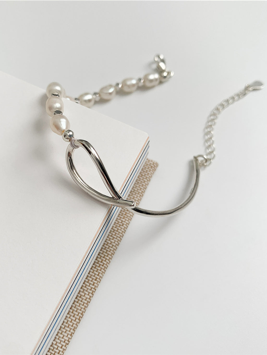 925 Sterling Silver Bracelet For Women Natural Pearl Bangle Elegant Decor Bracelet For Wedding