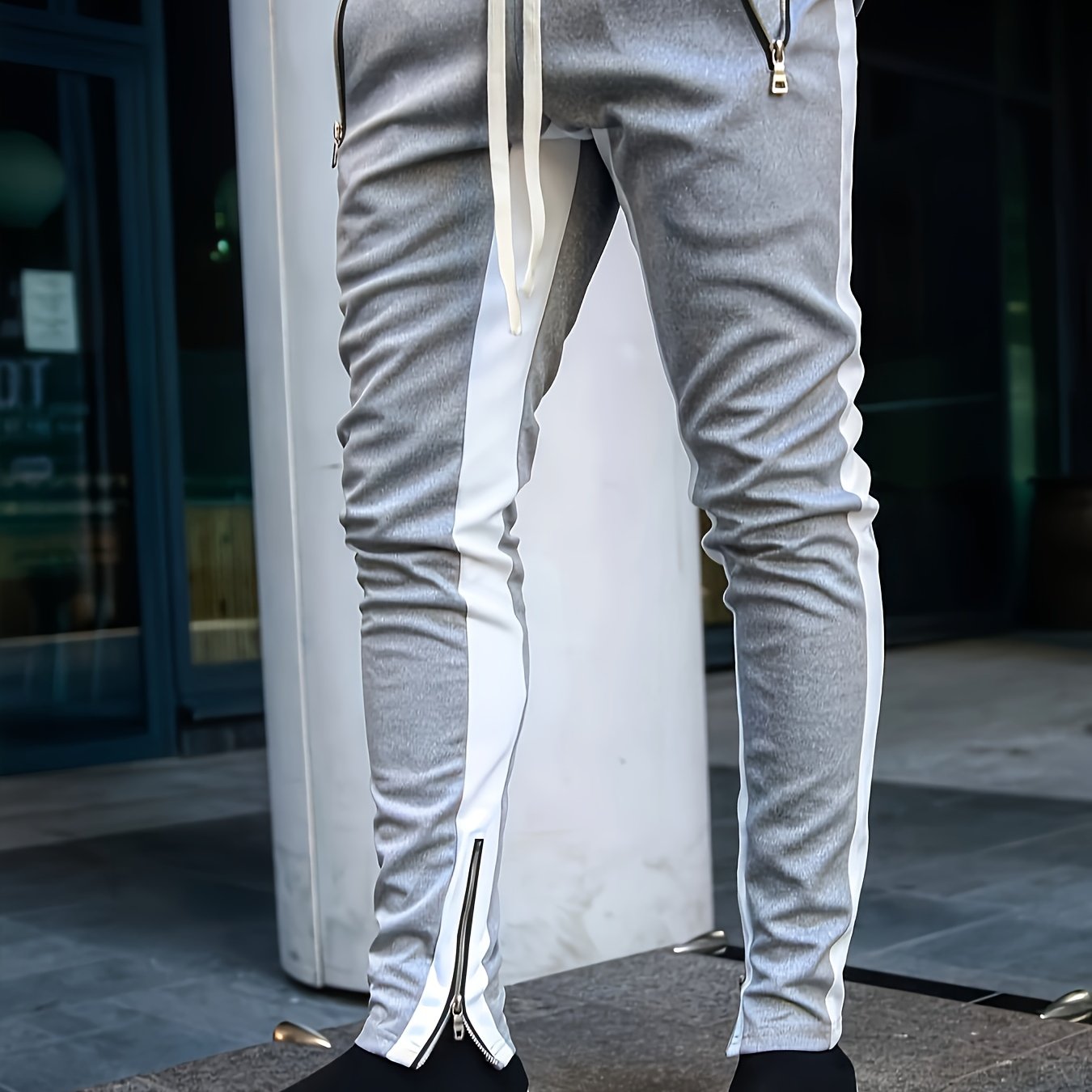 Trendy Patchwork Jogger Pants - Moisture Wicking, Lightweight, Slightly Stretchy, Zipper Pockets, Chain Decoration - Perfect for Sports, Weekend Casual, Daily Wear in Spring and Fall