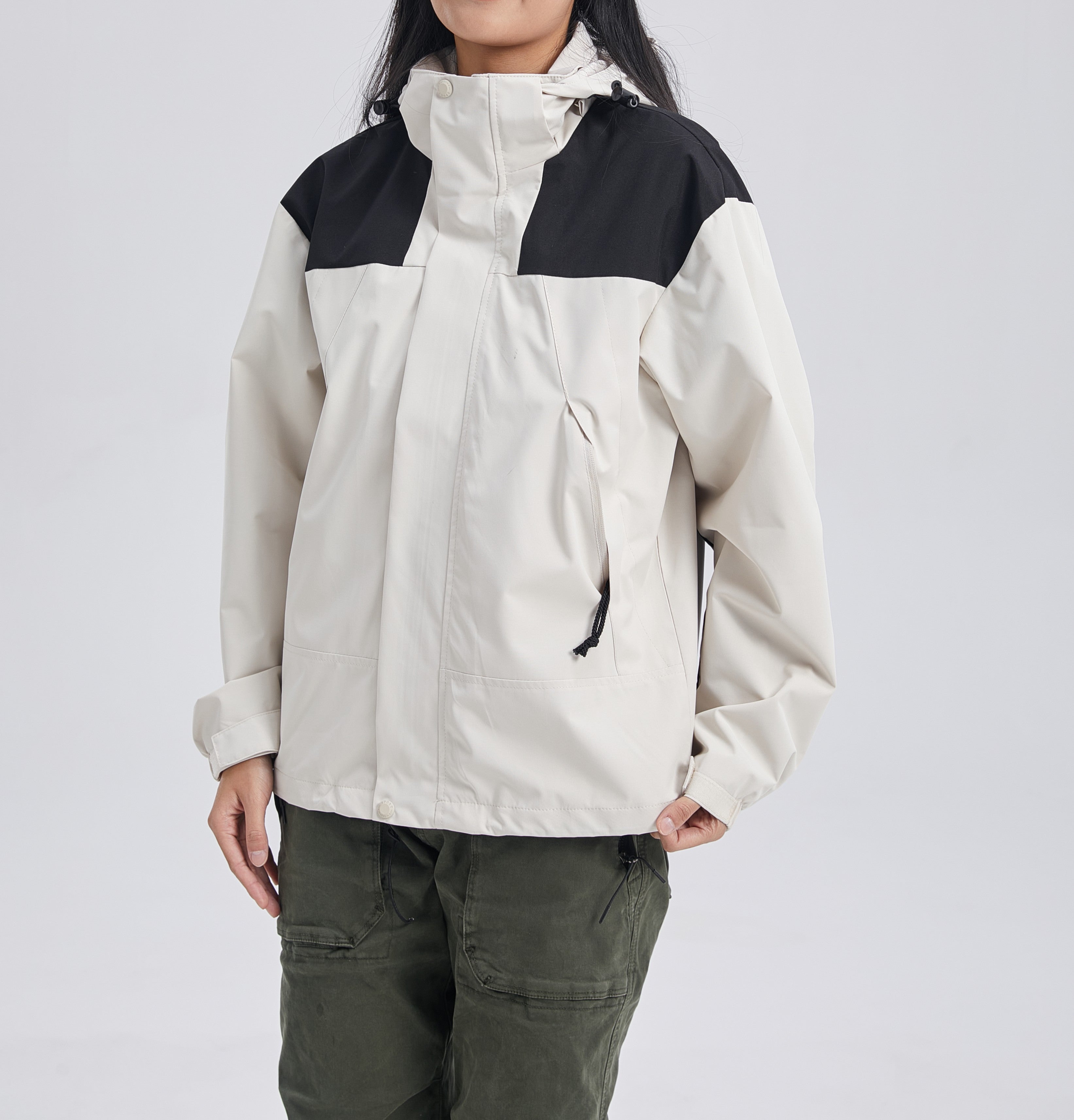 Women's 3-in-1 Outdoor Sports Jacket - Windproof, Waterproof, and Perfect for Mountaineering and Skiing