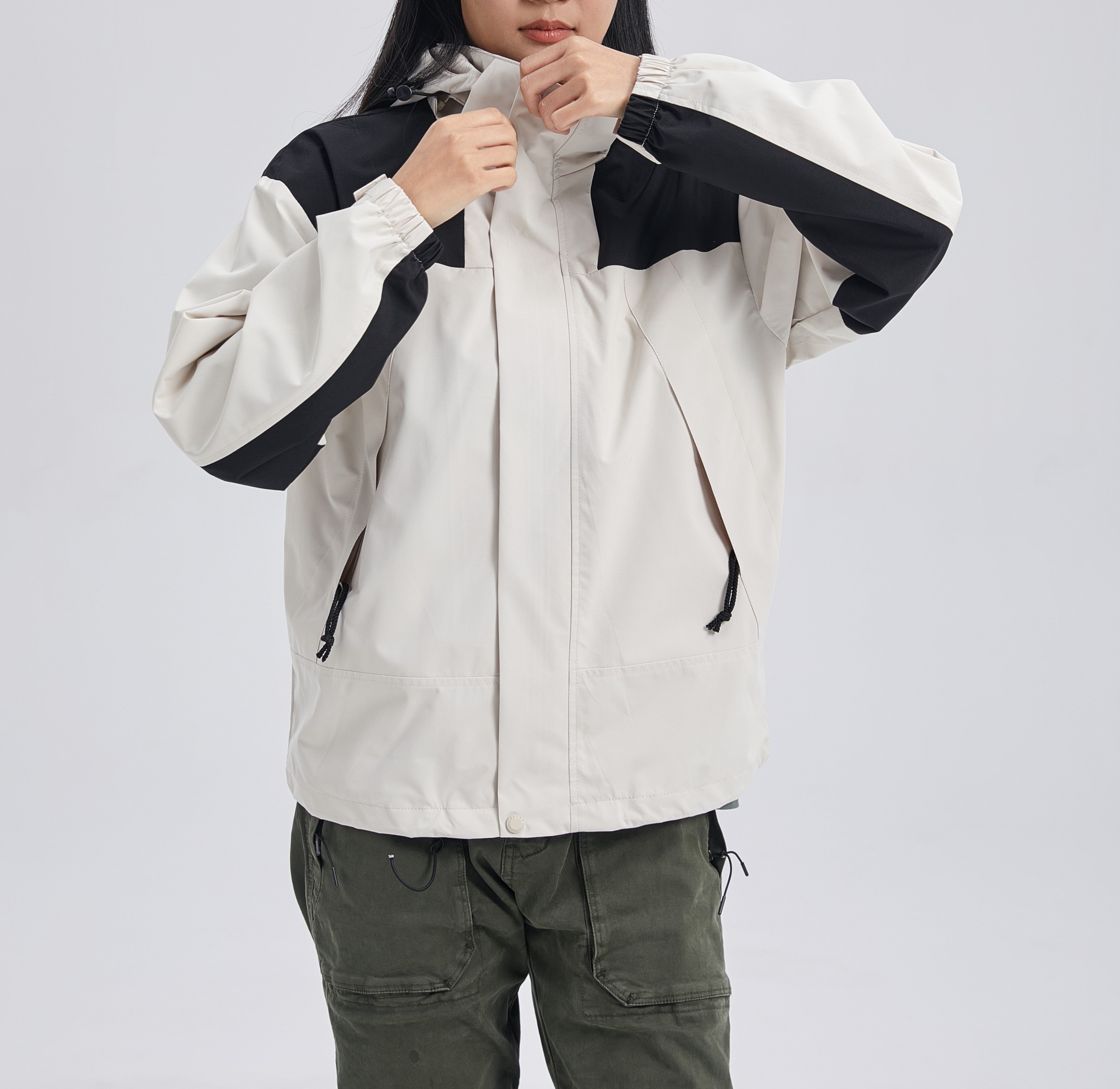 Women's 3-in-1 Outdoor Sports Jacket - Windproof, Waterproof, and Perfect for Mountaineering and Skiing