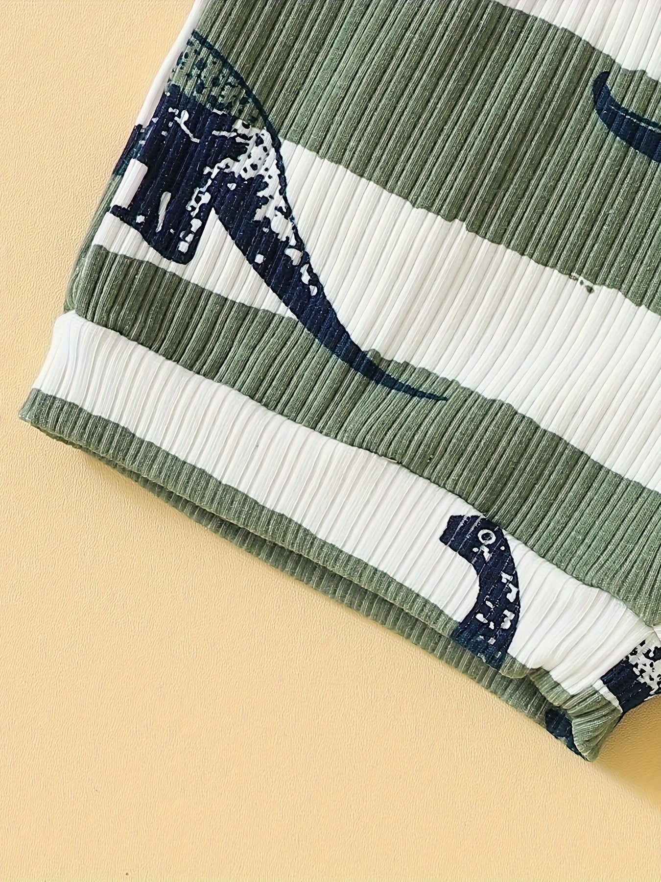 Boys' Dinosaur-Themed Cotton Tank Top & Shorts Set - Olive Green and White, Striped with Cartoon Dinosaur Patterns, Machine Washable, Perfect for Summer, Dinosaur Toys, Perfect for Outdoor