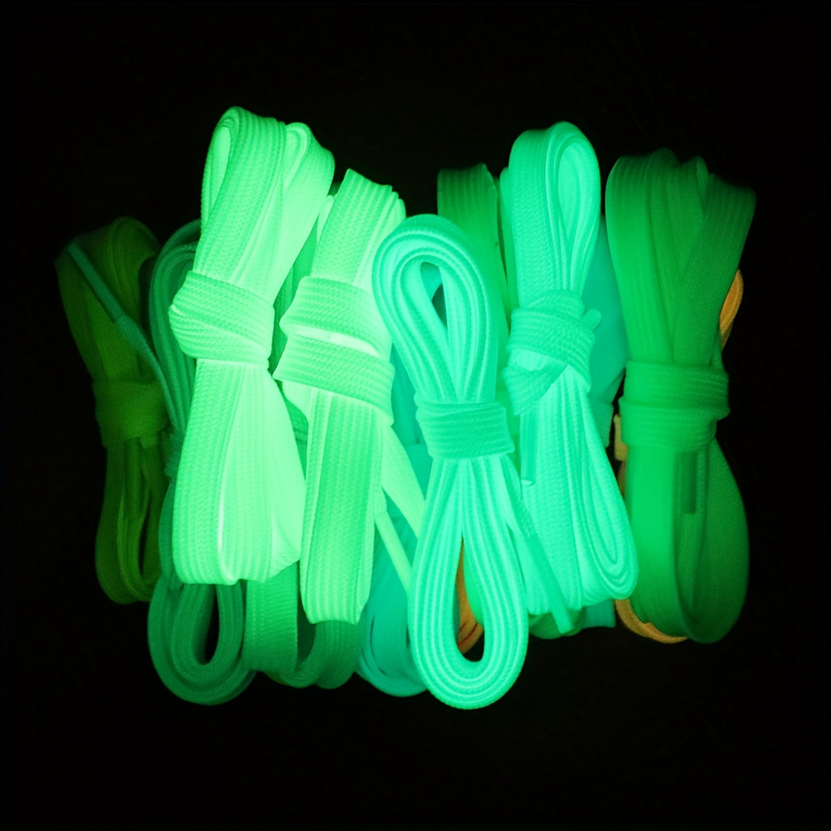 Enhanced Visibility Reflective Luminous Shoelaces for Sneakers & Sports Shoes - Night Running Accessories