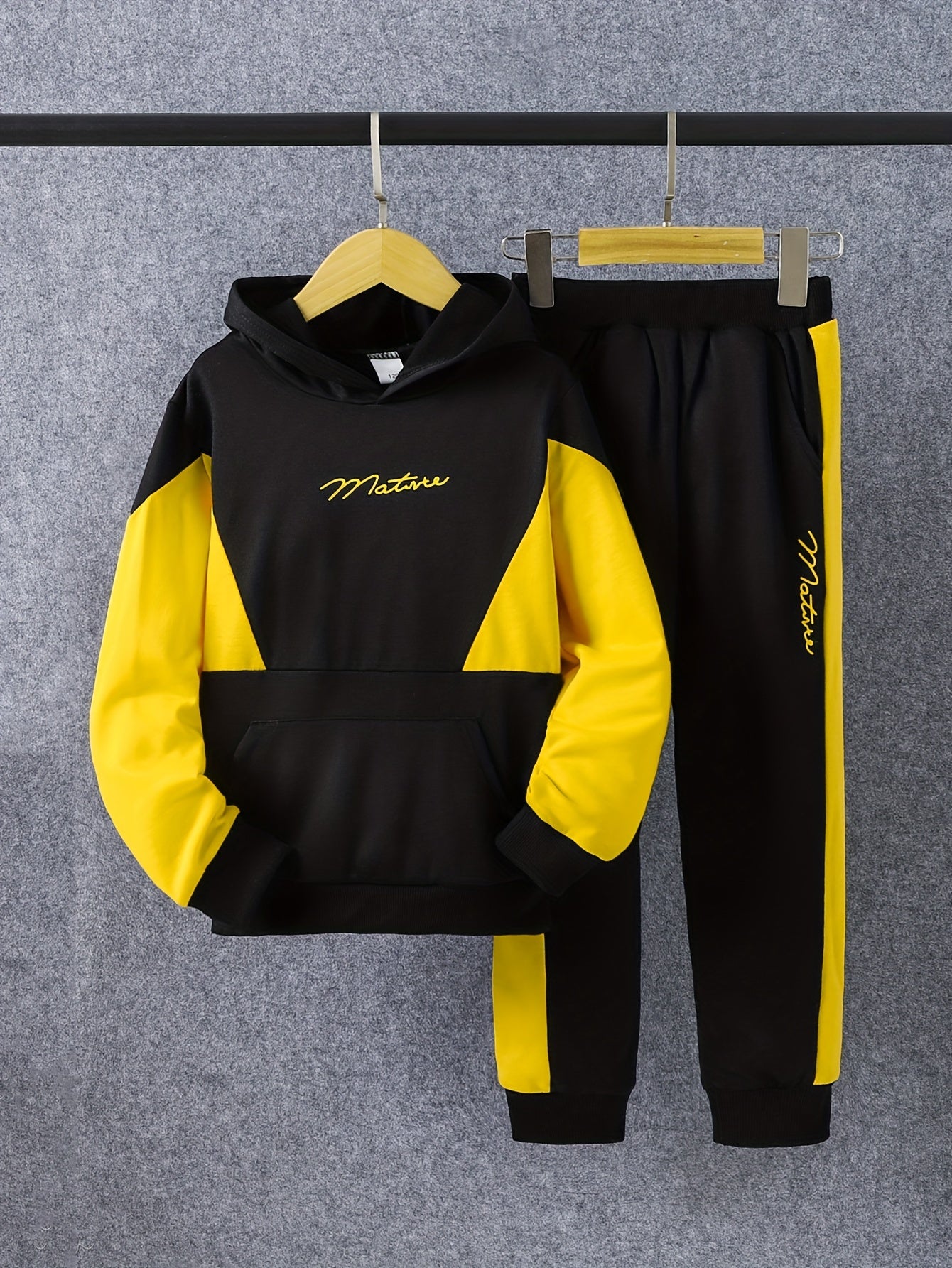 European and American Boys' Long Pants Set with Color Block Hooded Splicing, Spring/Autumn Sports Suit for Middle to Large Youngsters, Perfect for Outdoor, for Teenager