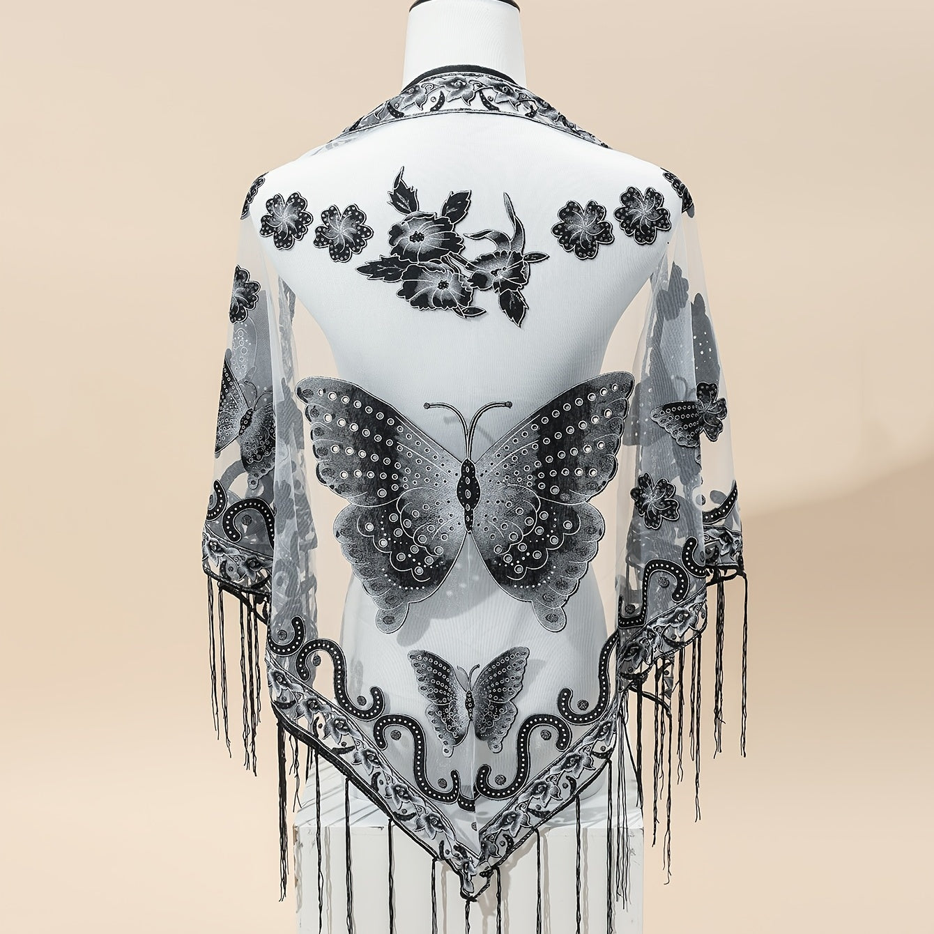 [Elegant Scarf] Elegant Breathable Triangle Scarf - 29.5"×55.1" Butterfly Flower Embroidery Lace Tassel Shawl Windproof Wrap Outdoor Accessories