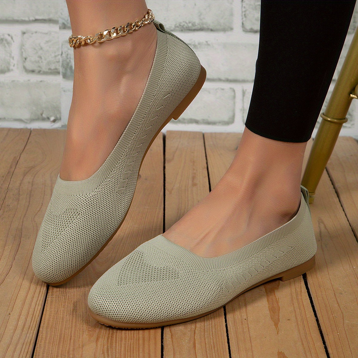 Four Seasons Large Size Women's Shoes New Breathable Casual Flat Soft Sole Comfortable Anti-slip Slip-on Lazy Shoes