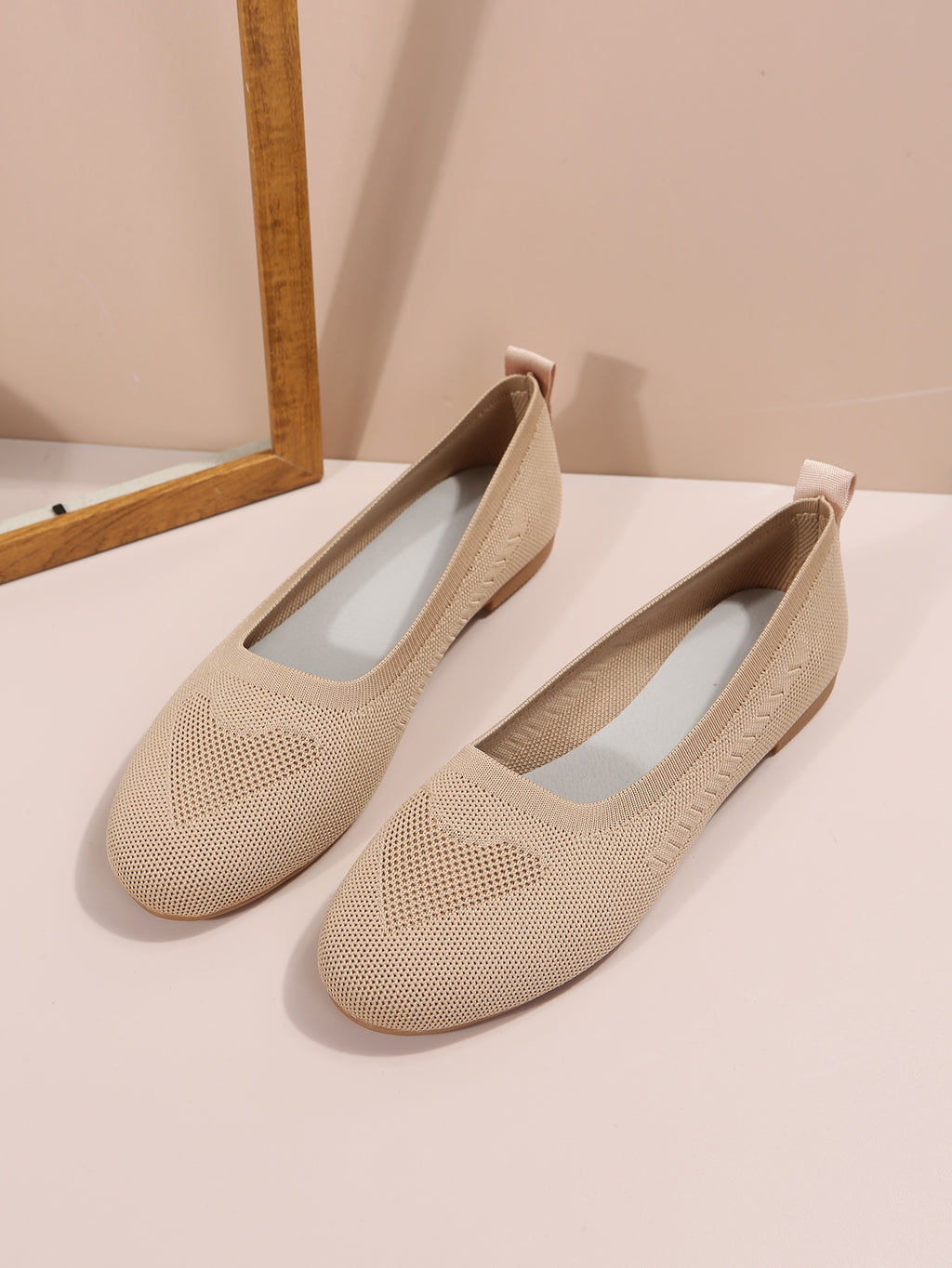 Four Seasons Large Size Women's Shoes New Breathable Casual Flat Soft Sole Comfortable Anti-slip Slip-on Lazy Shoes