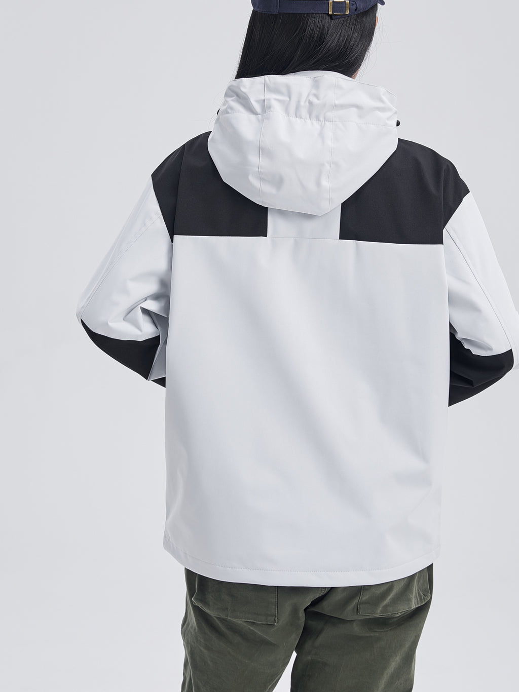 Women's 3-in-1 Outdoor Sports Jacket - Windproof, Waterproof, and Perfect for Mountaineering and Skiing