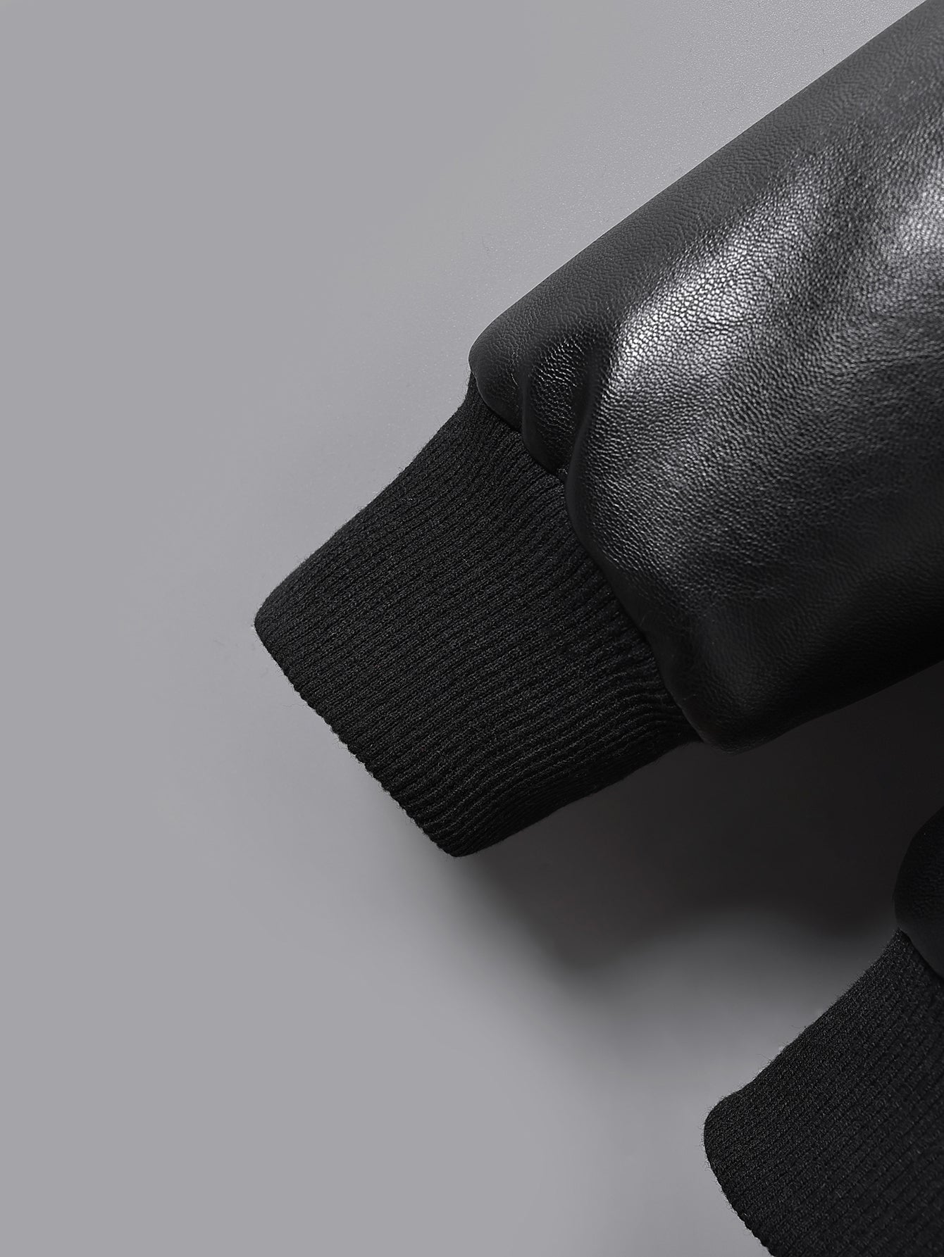 Boys' Faux Leather Jacket with Fleece Lining - Thickened Winter Coat, Full-Zip Front Closure, Machine Washable, Casual Style for Fall/Winter, Regular Fit