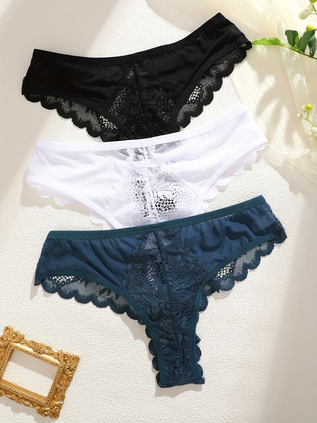 [Soft Lace, Elegant Thongs] 3pcs Women's Soft Lace Elegant Thongs