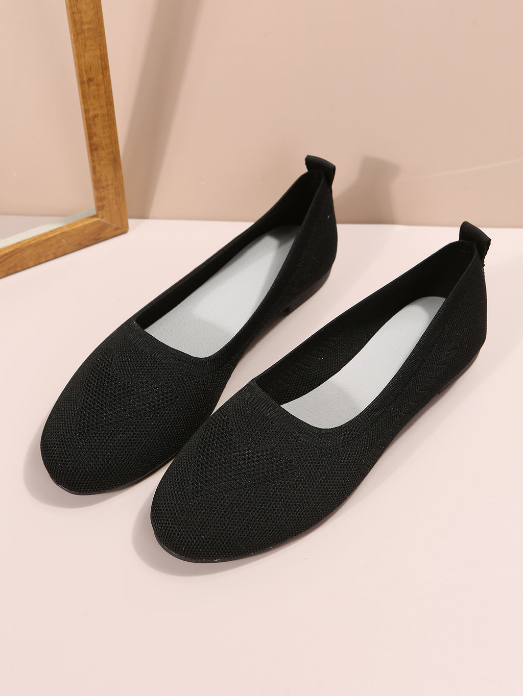 Four Seasons Large Size Women's Shoes New Breathable Casual Flat Soft Sole Comfortable Anti-slip Slip-on Lazy Shoes
