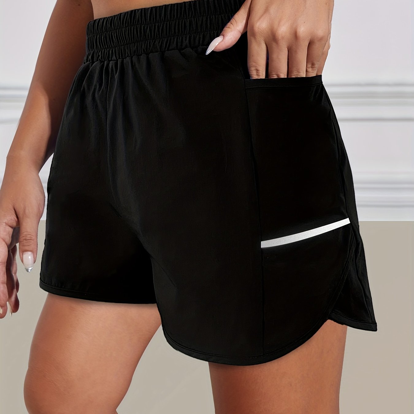 Women's Sports Shorts With Phone Pocket, Elastic Waist Quick Drying Running Shorts, Women's Activewear