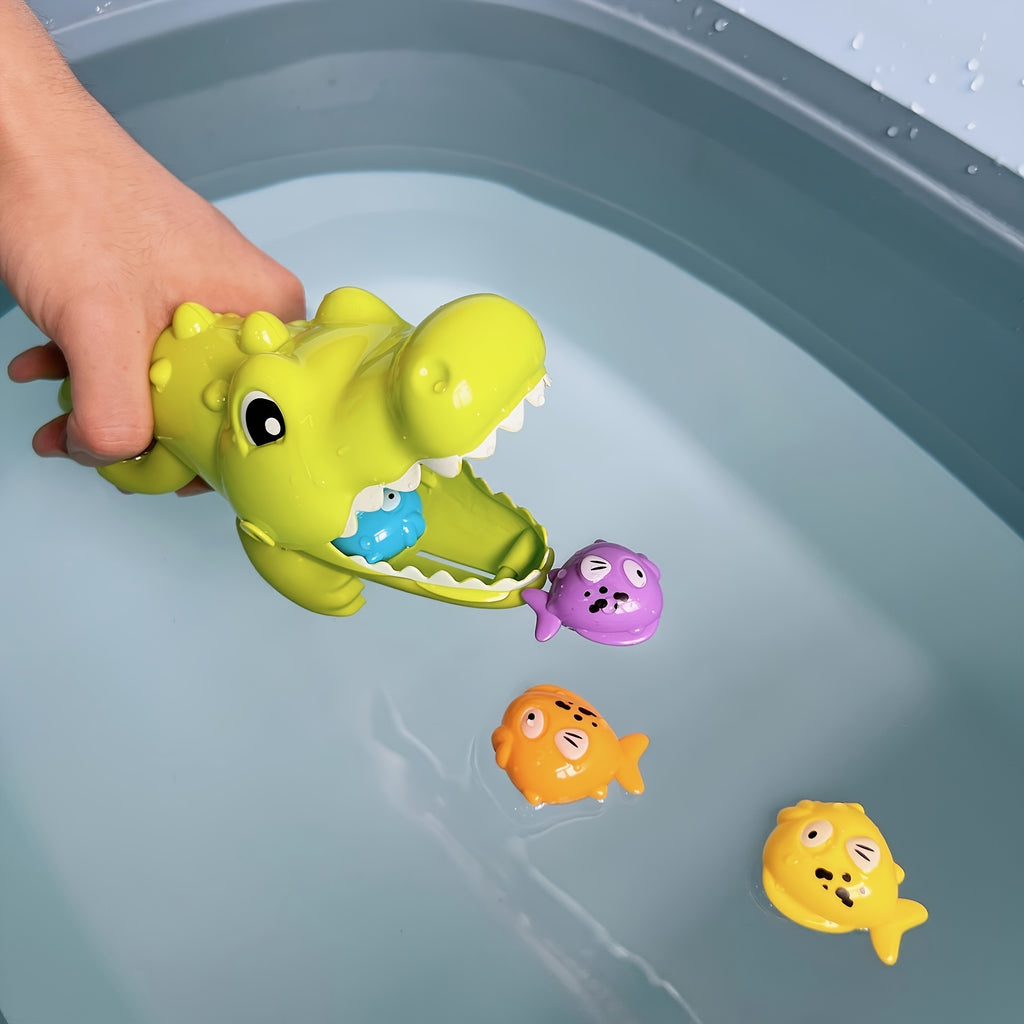 S Water Toys, Creative Educational Novelty Big Crocodile Eating Small Fish Bathroom Bath Toys, Gifts for Over 18 Months Old, Random Colors