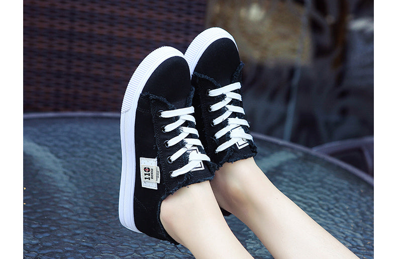 Women'S Casual Round Toe Solid Color Canvas Shoes, Small White, Flat Bottom, PVC Sole, Fabric Upper And Insole, Hand Wash, No Dry Clean, Spring, Autumn, All Season 2022