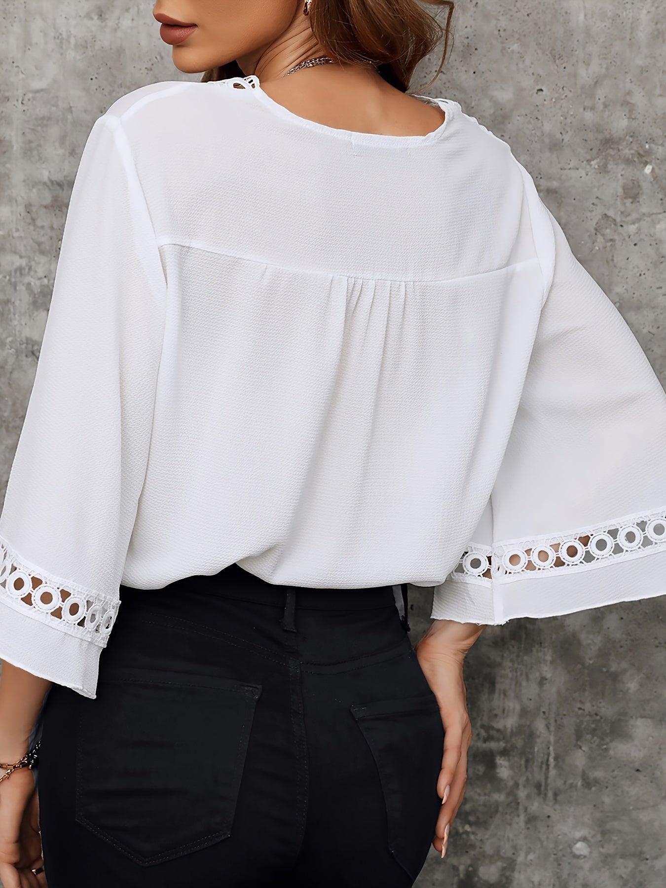 Vibrant 3/4 Sleeve V Neck T-Shirt - Soft Slight Stretch Polyester Fabric, Casual Solid Color Design for Spring & Summer - Regular Length, No Printing, Micro Elasticity, and Woven Construction