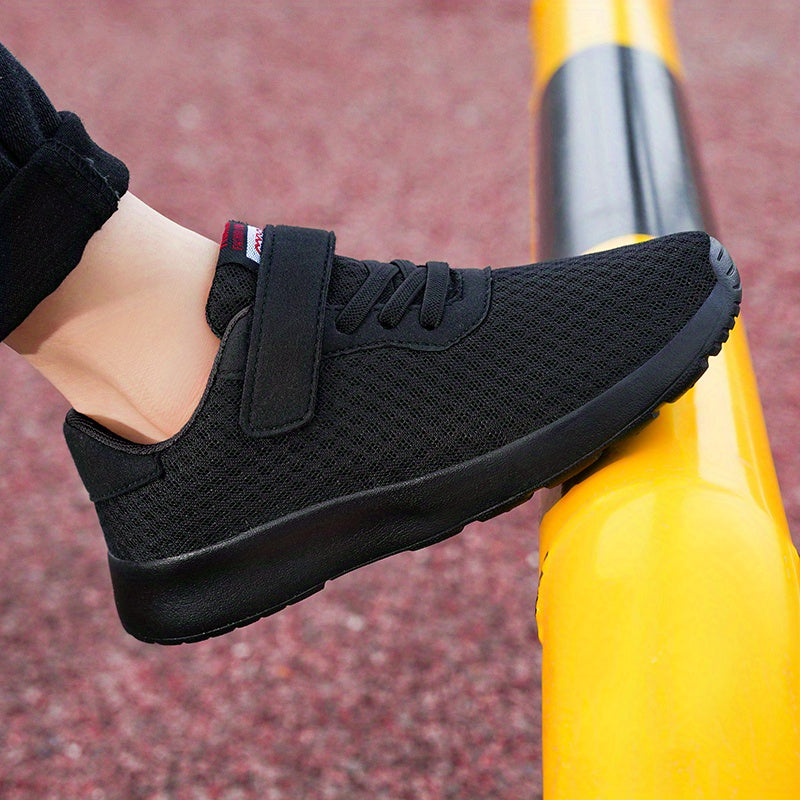 Fashionable Double Mesh Casual Sports Shoes for Boys, Suitable for Children Aged 8-12, Available in All Black And Sizes 28-39.