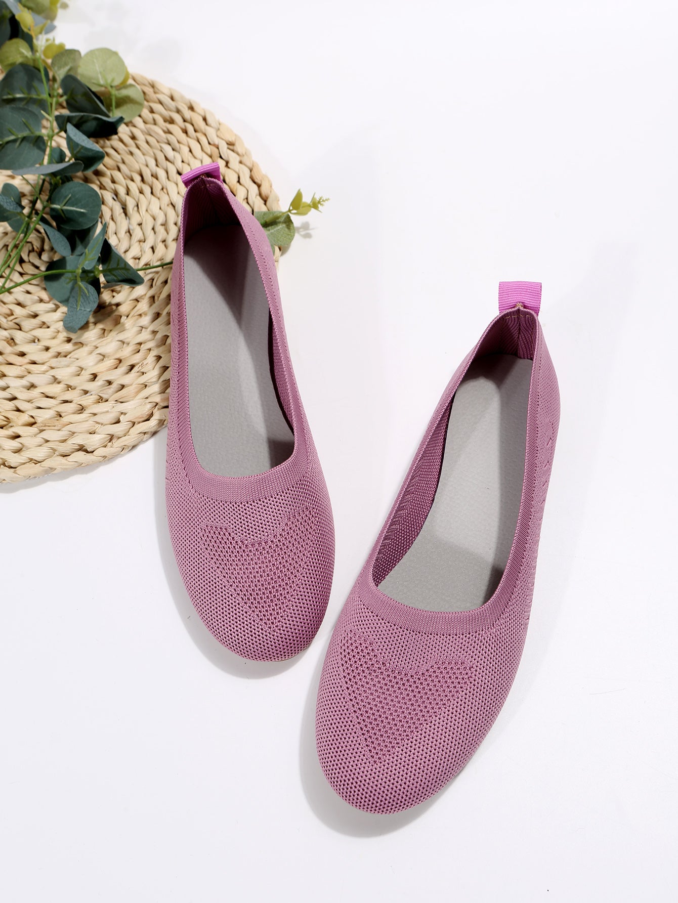 Four Seasons Large Size Women's Shoes New Breathable Casual Flat Soft Sole Comfortable Anti-slip Slip-on Lazy Shoes