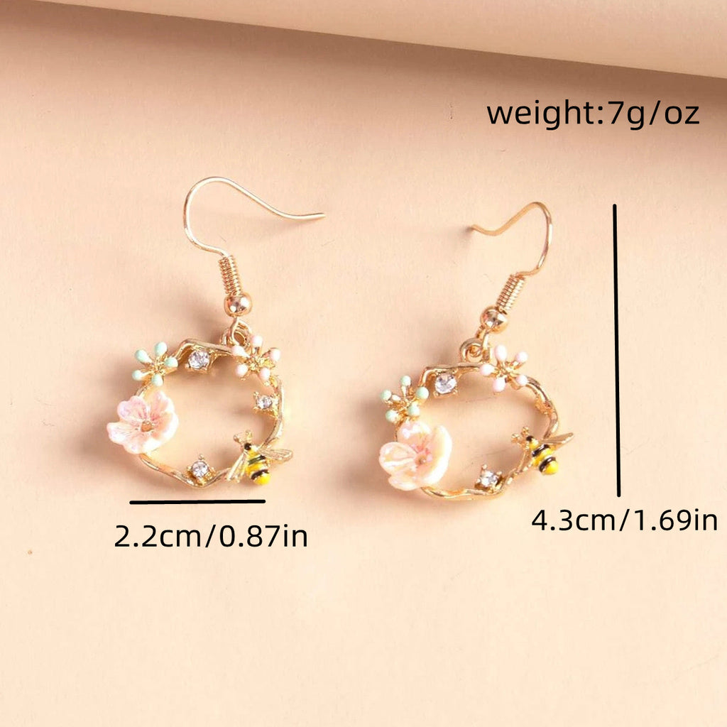 Korean fashion bee wreath Silvery needle earrings, fairy shell flower earrings
