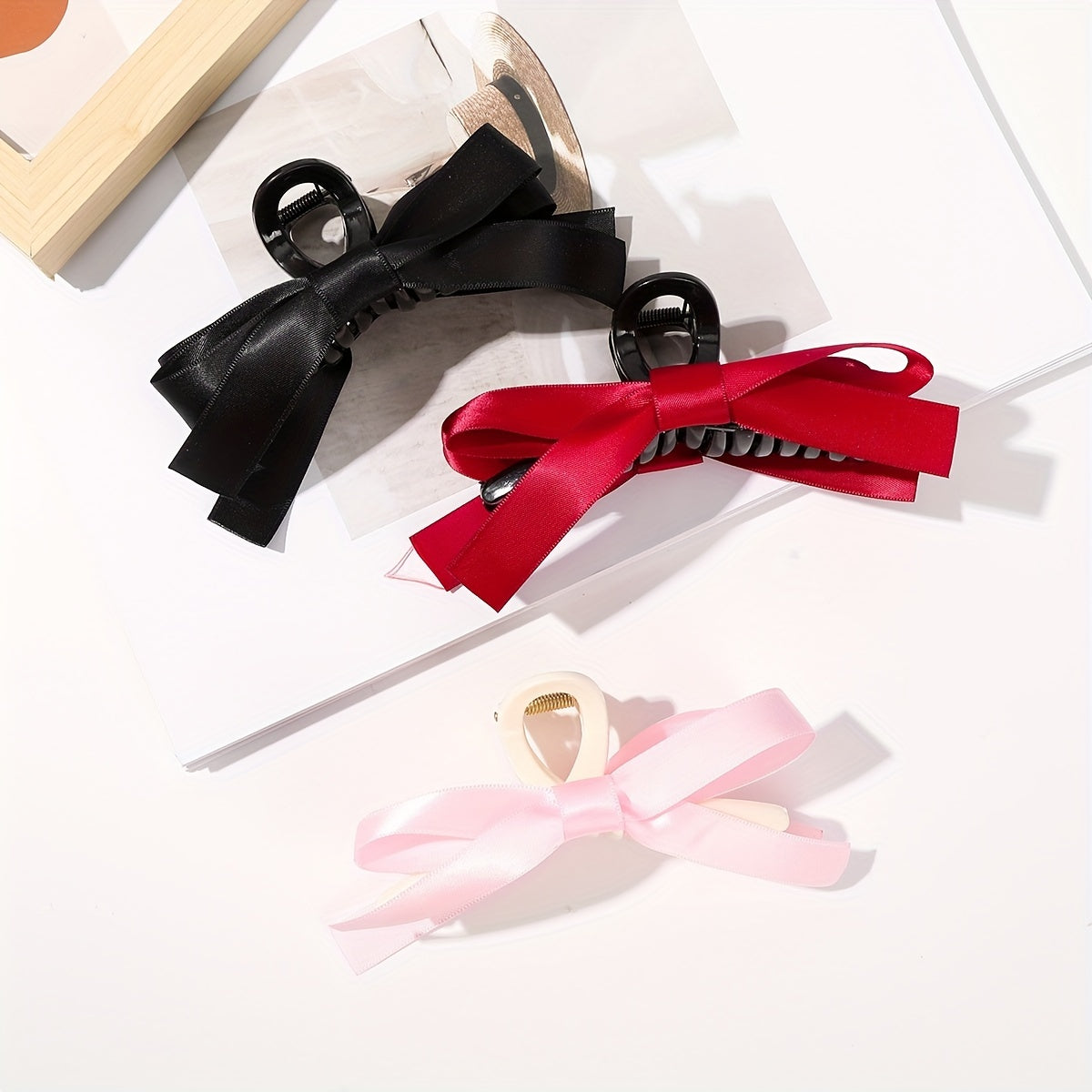 1pc Large Black Bow Hair Claw Clip for Women & s - Elegant Minimalist Hair Accessories with Secure Hold for Ponytails, Buns, Braids -
