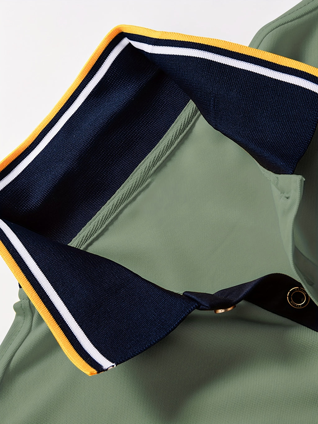 [Vibrant Red Casual Shirt]  Short Sleeve Summer Shirt Breathable Fabric for Casual & Semi-Formal