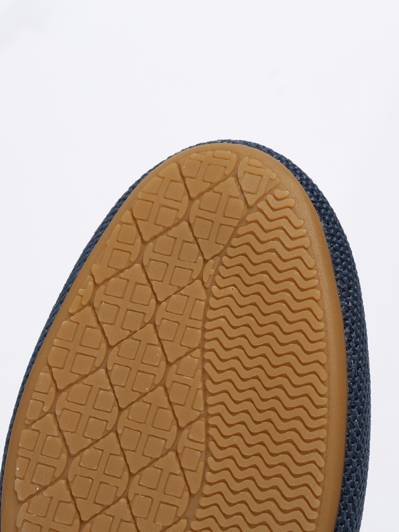Four Seasons Large Size Women's Shoes New Breathable Casual Flat Soft Sole Comfortable Anti-slip Slip-on Lazy Shoes