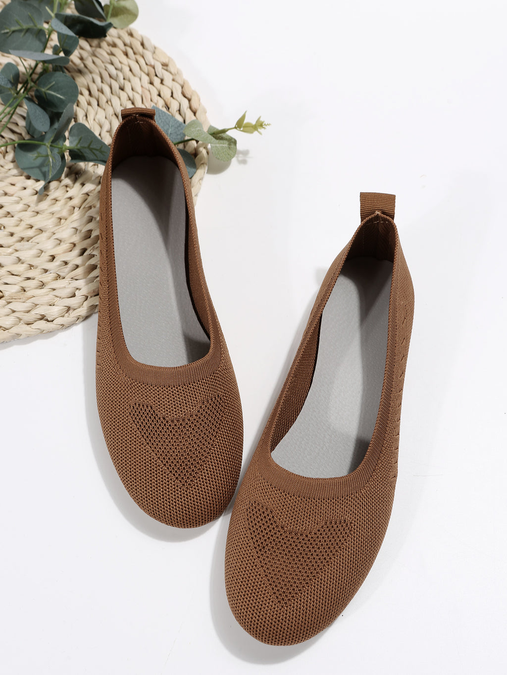 Four Seasons Large Size Women's Shoes New Breathable Casual Flat Soft Sole Comfortable Anti-slip Slip-on Lazy Shoes