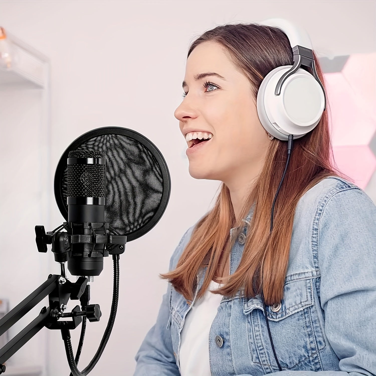 USB Microphone, Professional 192kHz/24Bit Plug & Play PC Computer Condenser Cardioid Mic Kit with Sound Advanced Chipset, for Streaming, Podcast, Studio Recording and Games