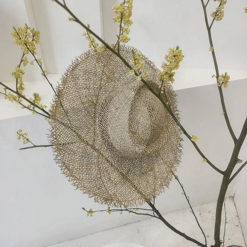 Summer hats for women Retro flat hat brim hand-made Hollow design raffia straw hat ladies outdoor sun protection beach straw hat