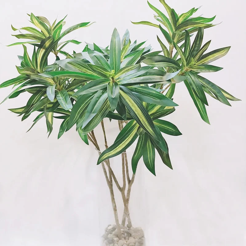 Dlight Decor 75cm Palm Tree with Real Touch Leaves