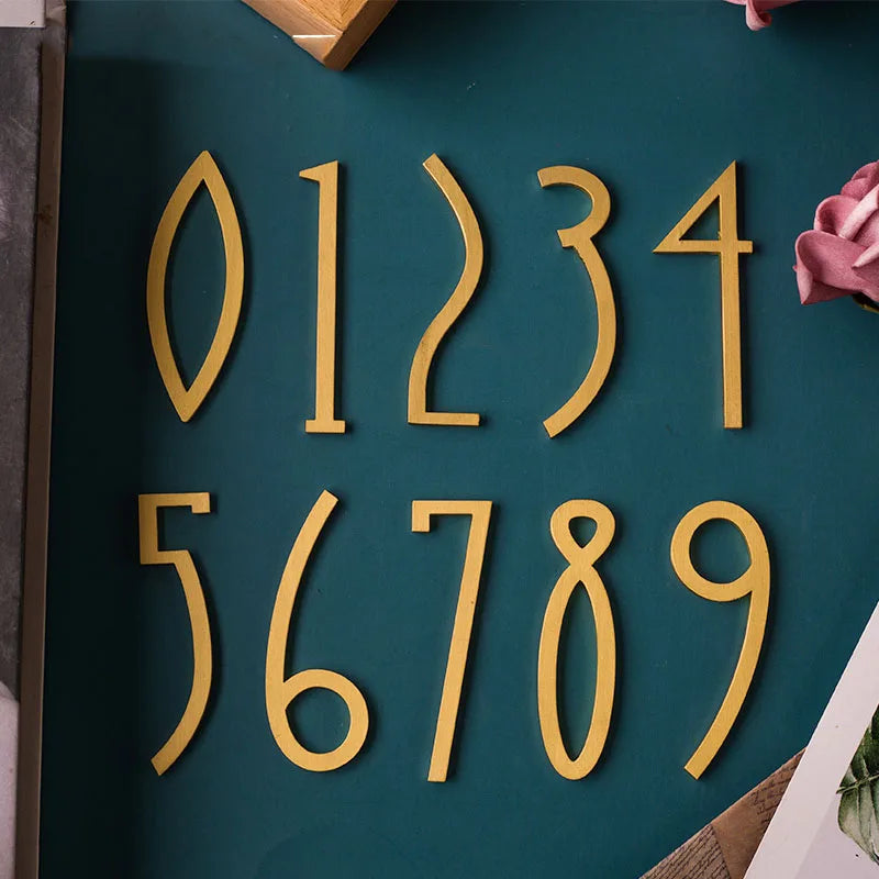Golden Brass Door Numbers – Custom Decorative Wall Figures for Villas, Hotels, and Dormitories (5cm/7cm)