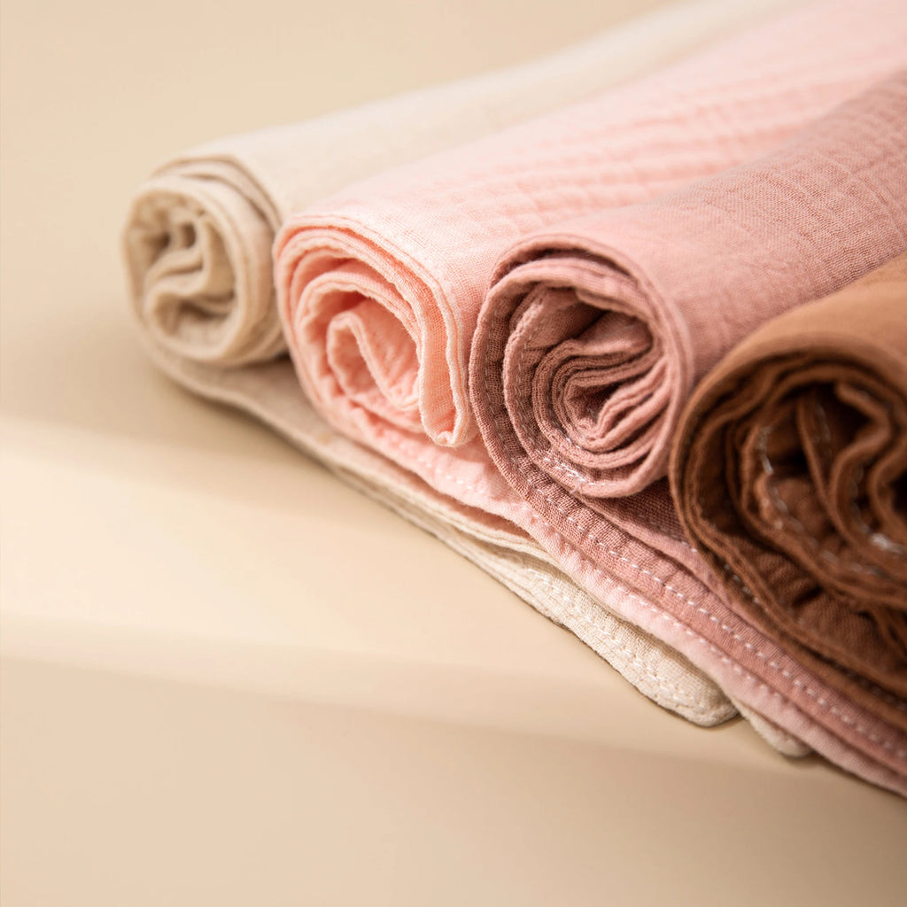 Baby Towel Newborn Bath Towels Comfortable Soft Baby Bathrobe Cute Solid Beach Cotton Towel kids Babies Blanket Products