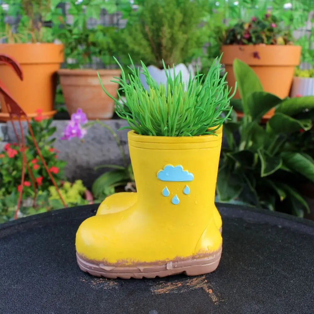 Garden Decoration Resin Rain Boot Planter Funny Decorative Flower Pot Crafts Pen Holder Balcony