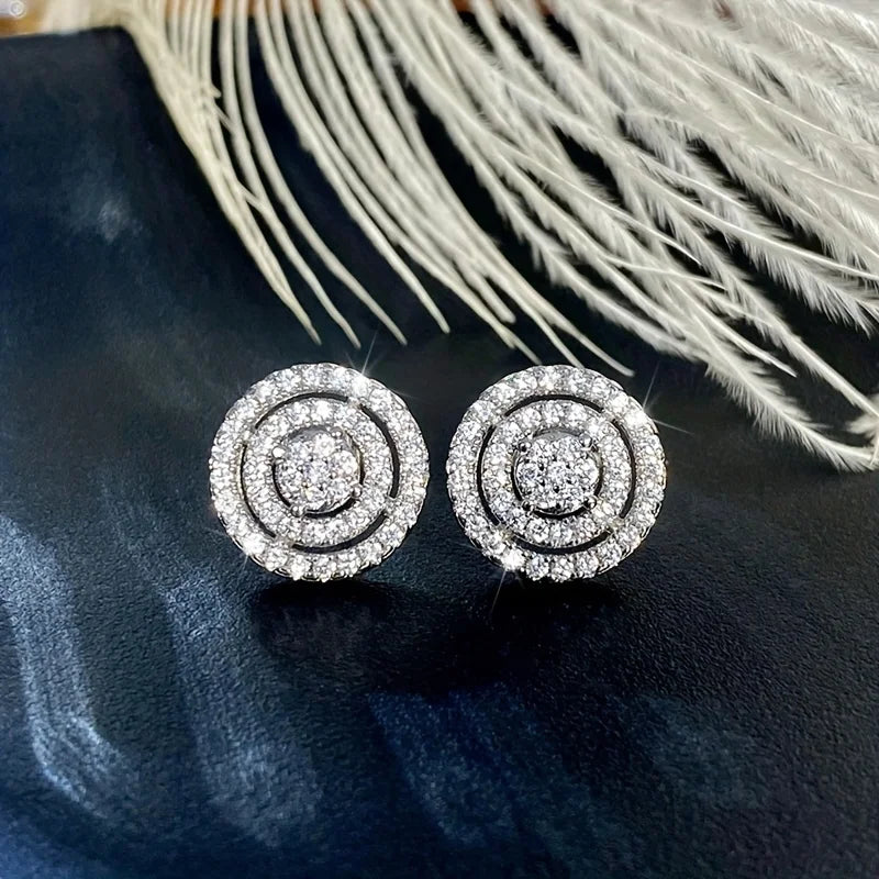 A pair of circular earrings, fashionable and personalized, suitable for attending banquets, parties, and holiday gifts - no box