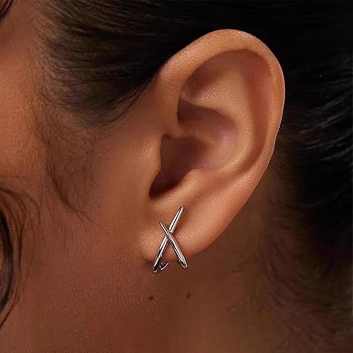 Trendy Inlaid with Rhinestones Cross Stud Earrings for Women Dainty Simple Minimalist Earring Fashion Jewelry Party Gifts
