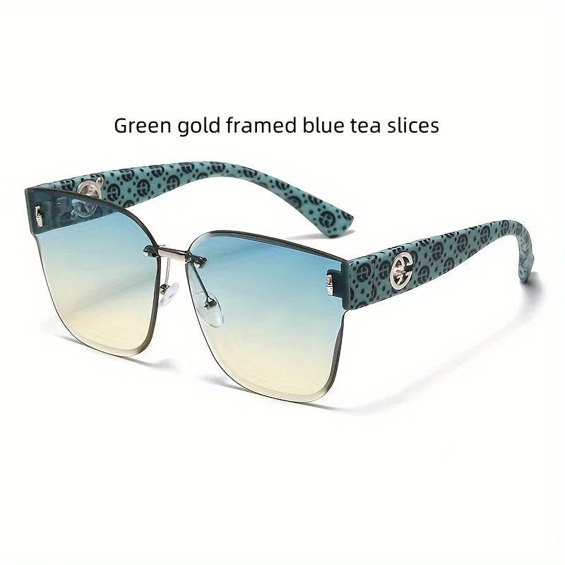 Luxury Womens Sunglasses Large Frame UV Resistant Gradient Lens Trendy High End Face Contouring Accessories