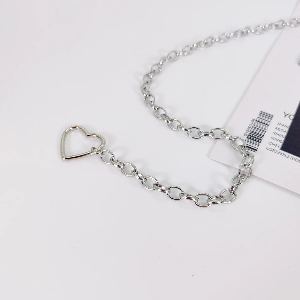 Female belts high-end luxury woman belt Heart Versatile Decoration Goth accessories Y2k belt Punk Waist Chain with Jeans Dress