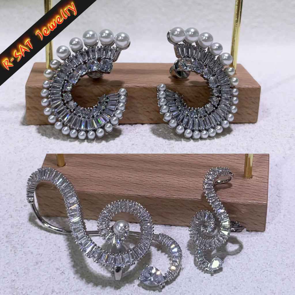 Pearl Earrings 2025 New Arrivals Fashionable Charms Wedding Jewelry Fine Gifts for Women Sparkling Exquisite Crystal Wholesale