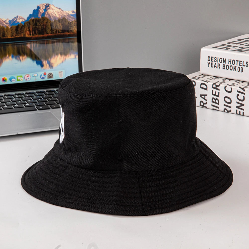 New trendy fisherman hats and sun hats for both men and women, sporty and casual couple hats, large brims for all four seasons i