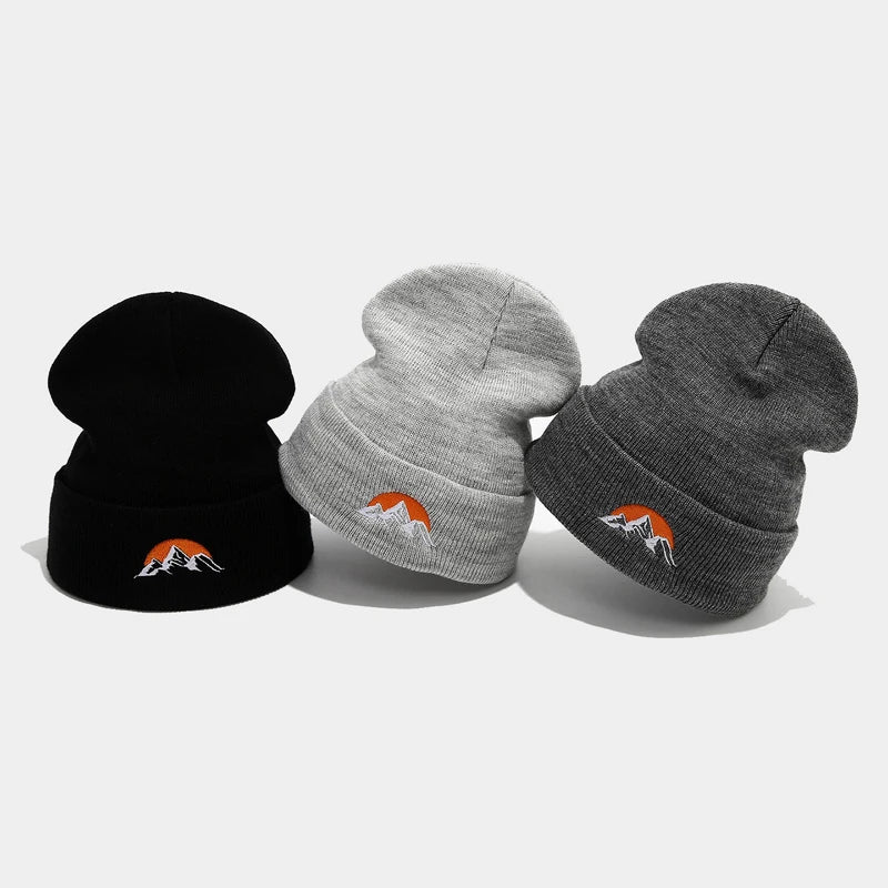Casual Beanies for Men Women Fashion Embroidered Street Knitted Hat Winter Keep Warm Skullies Hats Bonnet