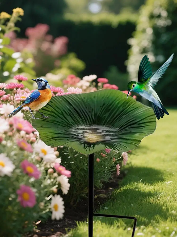Bird waterer and feeding station Outdoor Bird Bath Pole Water Feeder Flower Shape Decorative Feeding Station Garden Decor
