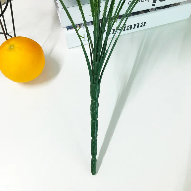 Dlight Decor 50cm Palm Plant with 18 Tropical Leaves