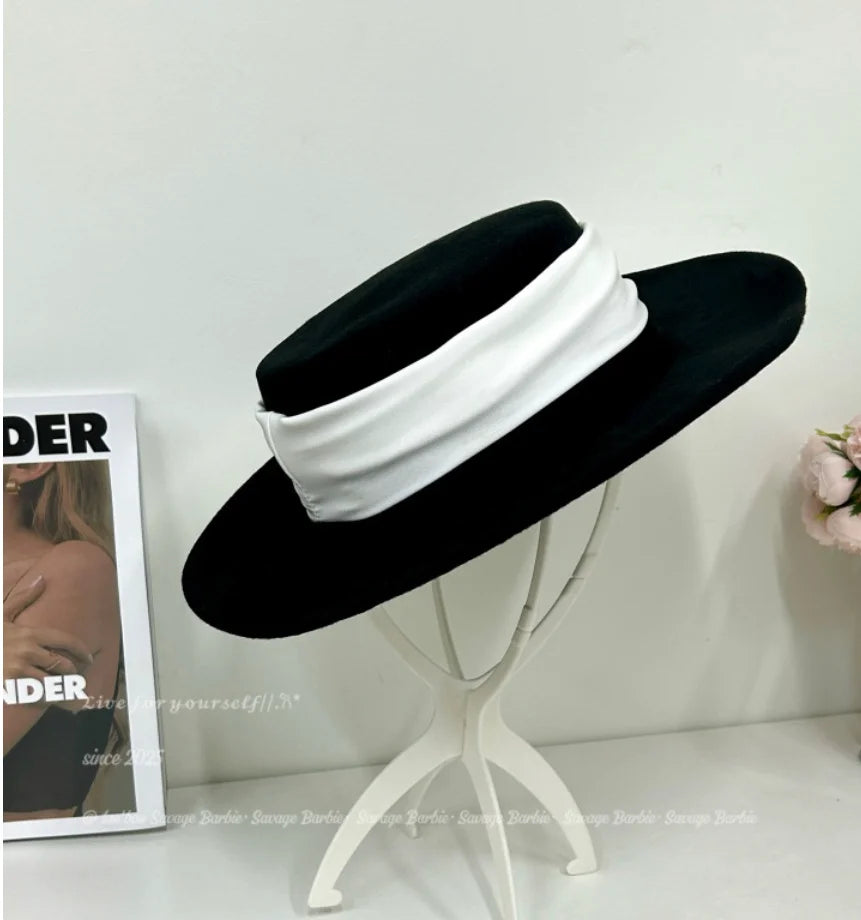 Woolen flat topped ladies' hats, high-quality hats for all seasons, gentlemen's face highlighting hats, small brimmed hats