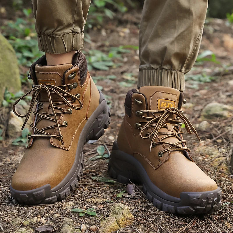 High-Top Leather Men's Boots Breathable Desert Combat Boots Outdoor Non-slip Hiking Boots Men Motorcycle Boots Work Ankle Boots