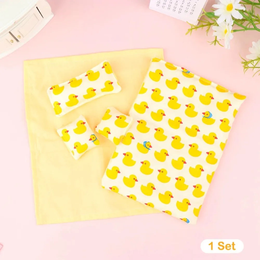 Five-piece Set Lovely Dollhouse Sleeping Blanket Bed Sheet Miniature Dollhouse Miniature Bed 1:12 Scale Quilt 20cm Bedding