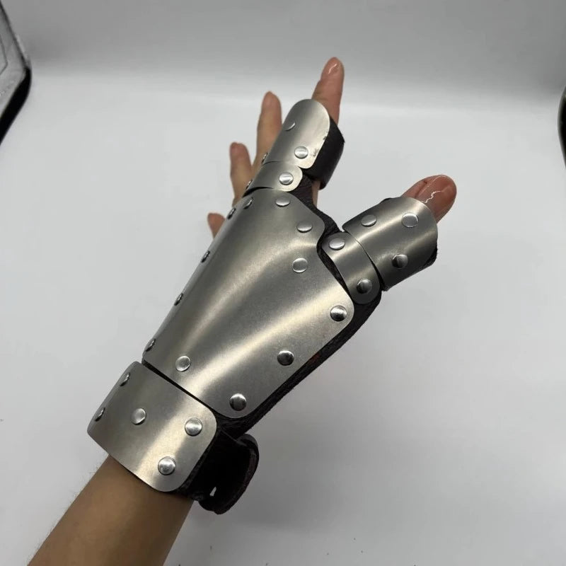 Outdoor Sports Fishing Professional Hand Care Fishing Wristband Steel Plate Gloves Special Protective Tools Camping Equipment