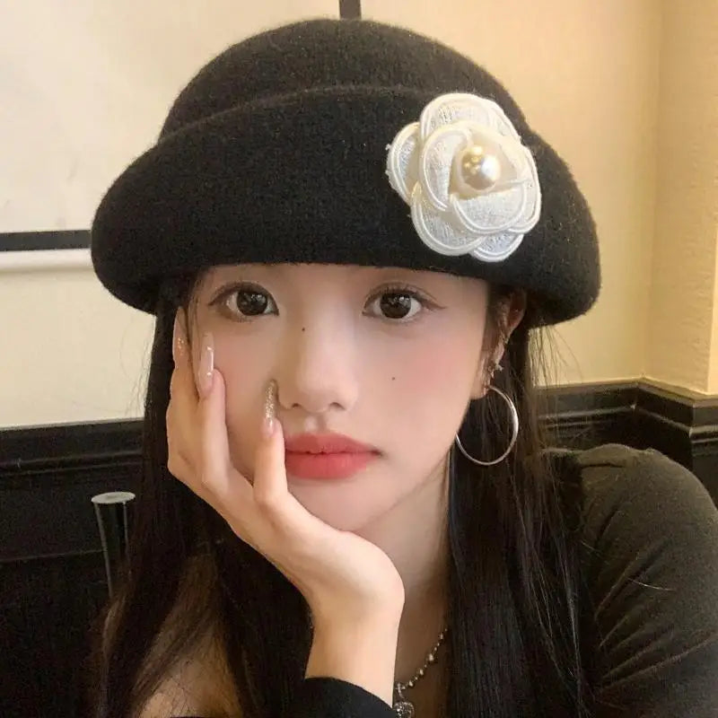 Retro Styled Ruffled Camellia Heiress Hat for Women, French-style Elegant Autumn/Winter Fishermen's Top Hat