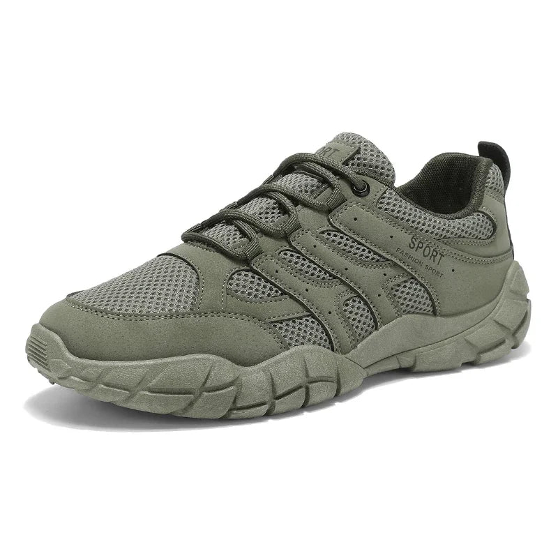 Men's sports shoes new casual fashion summer light comfortable soft sole outdoor height increasing anti slip casual sports shoes