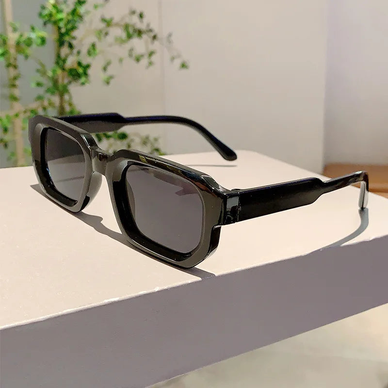 New Men Vintage Rectangle Frame Sunglasses Fashion Retro Sun Glasses Luxury Brand Design Glasses UV400 Eyewear Women Goggles
