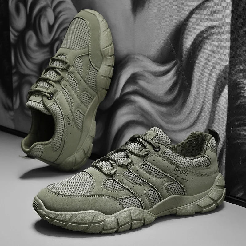 Men's sports shoes new casual fashion summer light comfortable soft sole outdoor height increasing anti slip casual sports shoes