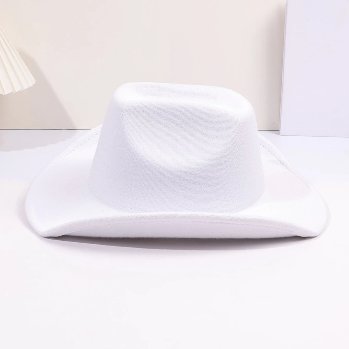 Solid color felt hat, British retro jazz hat, flat brimmed cowhide hat, flat top hat, can be paired with accessories