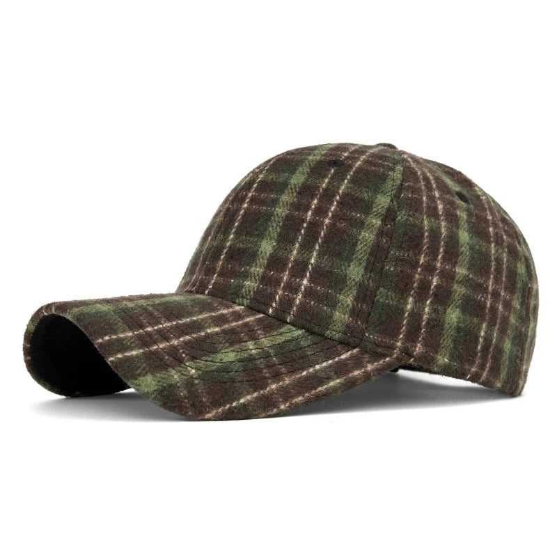 Hats for Men and Women New Classic Plaid Baseball Cap for Autumn and Winter Hard-Brimmed Face-Slimming Duckbill Cap Sun Hat